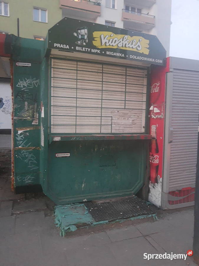 kiosk "Kami" z dobrą lokalizacją w Łodzi