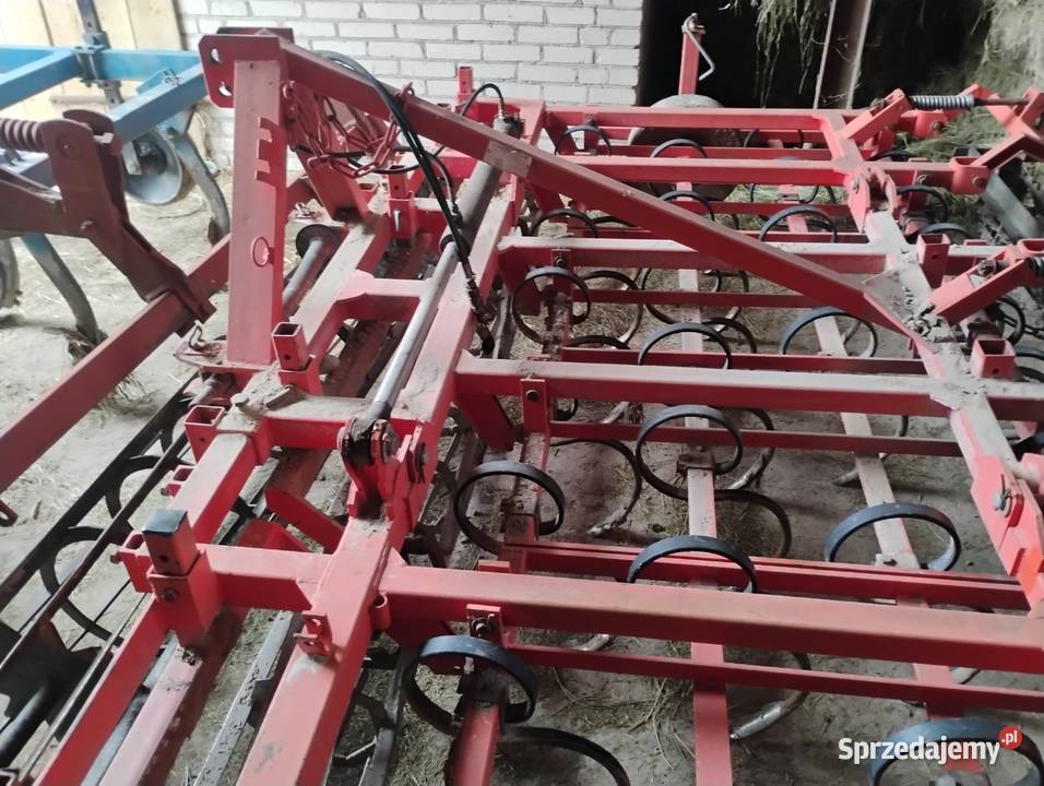 Agregat uprawowy agrofaaktory chydrulicznie Huszlew