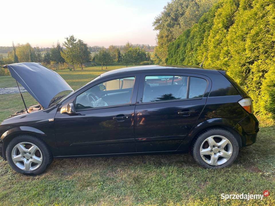 Opel Astra 17 CDTI z 2008r 100 266 stłuczce Piekary Śląskie