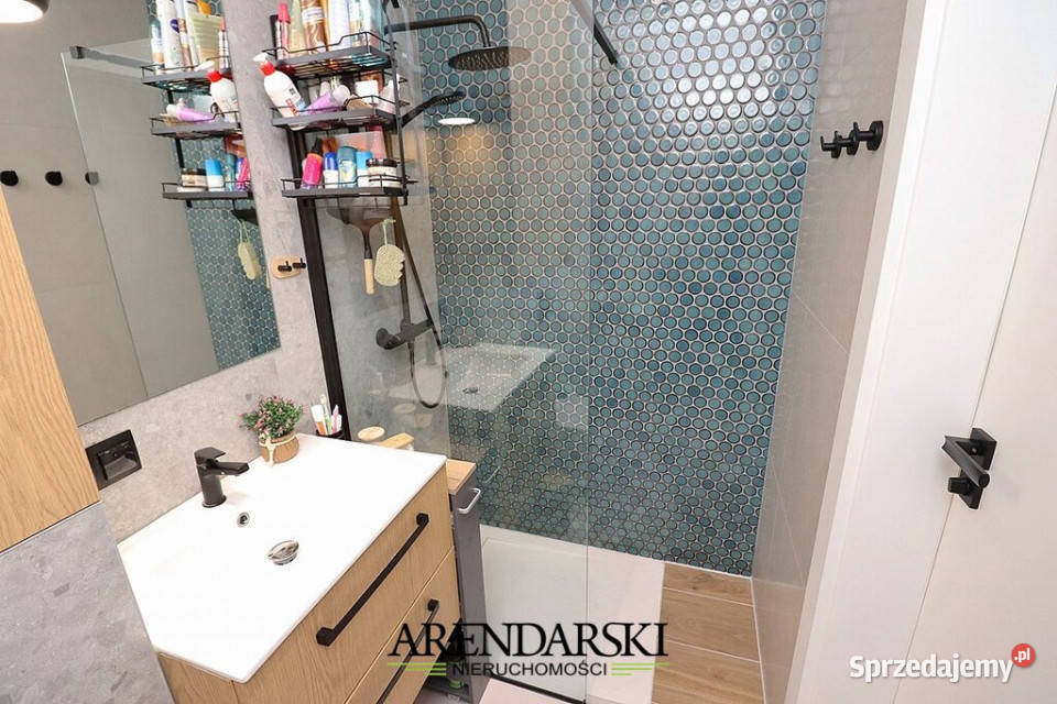 KLIMATYCZNE 3 POKOJOWE MIESZKANIE OS STASZICA Liczba pokoi 3