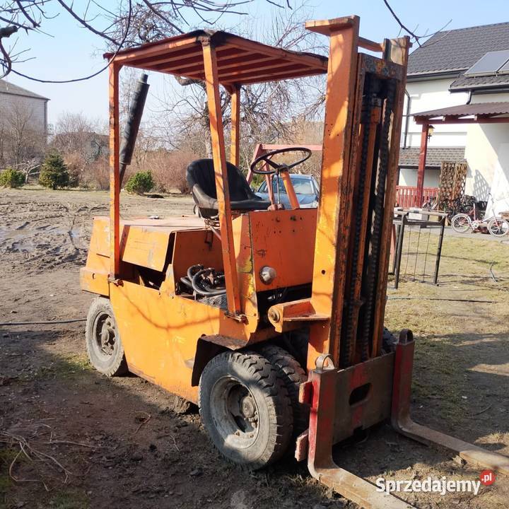 Wózek widłowy gwp 200 Wózki widłowe