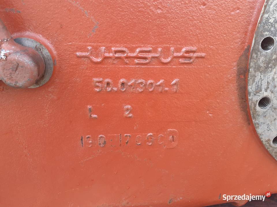 Sprzedam korpus tylnego mostu c 330 Ursus Sierzchów