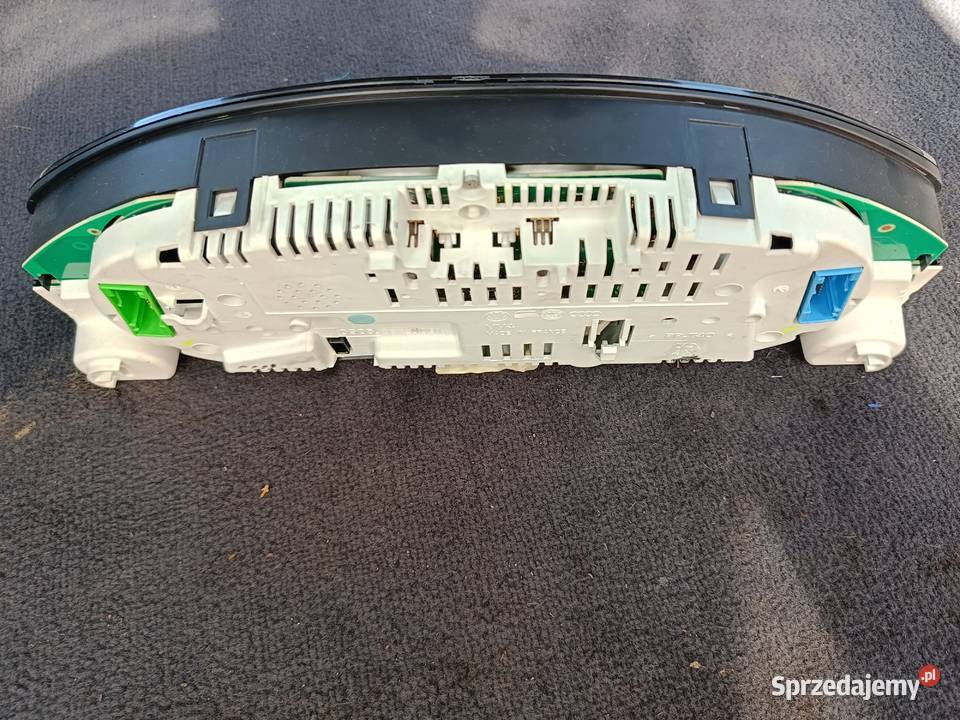 Licznik Pół Fis Automat 8D0920900T Audi A4 B5 FL śląskie Myszków