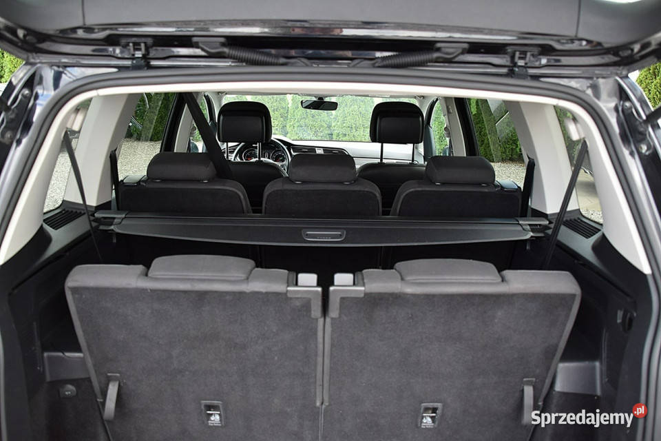 Volkswagen Touran 16TDI 110 DSG 7os Navi Touran Nowe Kucice