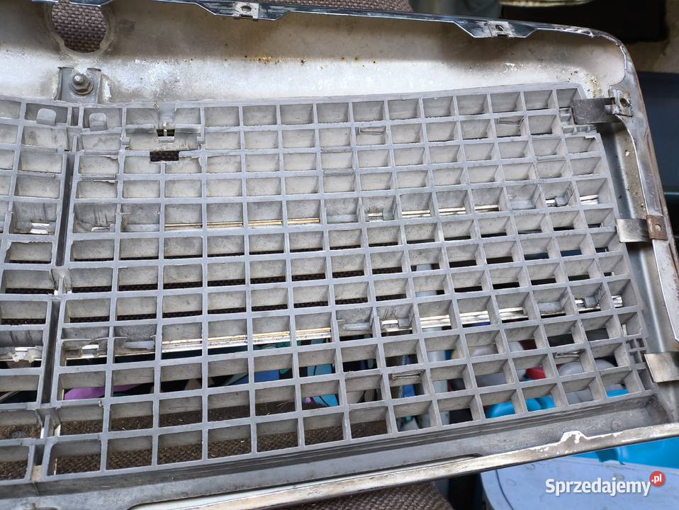 Mercedes 190 W201 grill atrapa Atrapy Skarżysko-Kamienna sprzedam