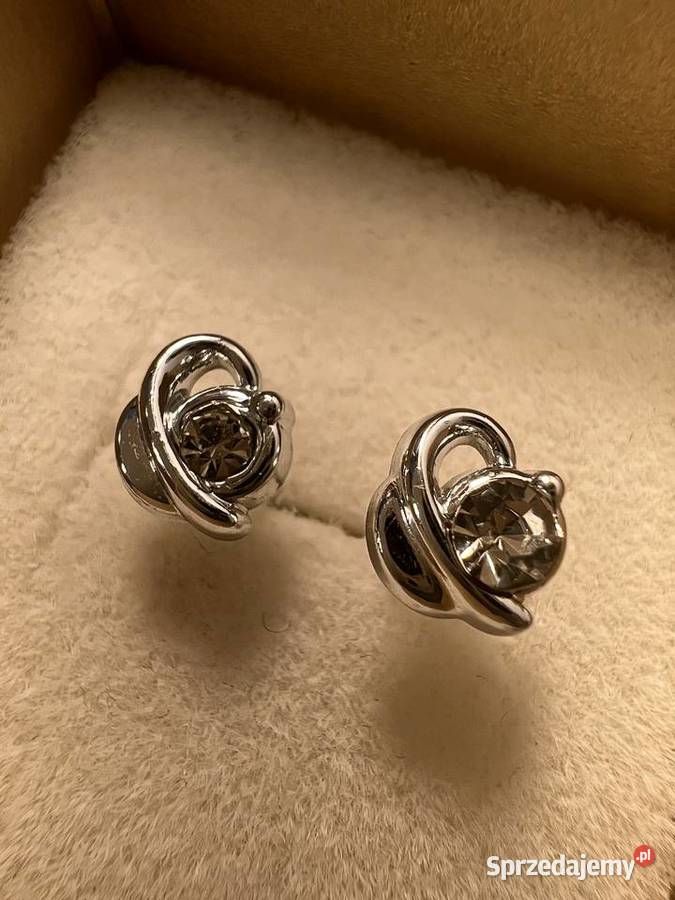 Kolczyki srebrne z diamentem podkarpackie