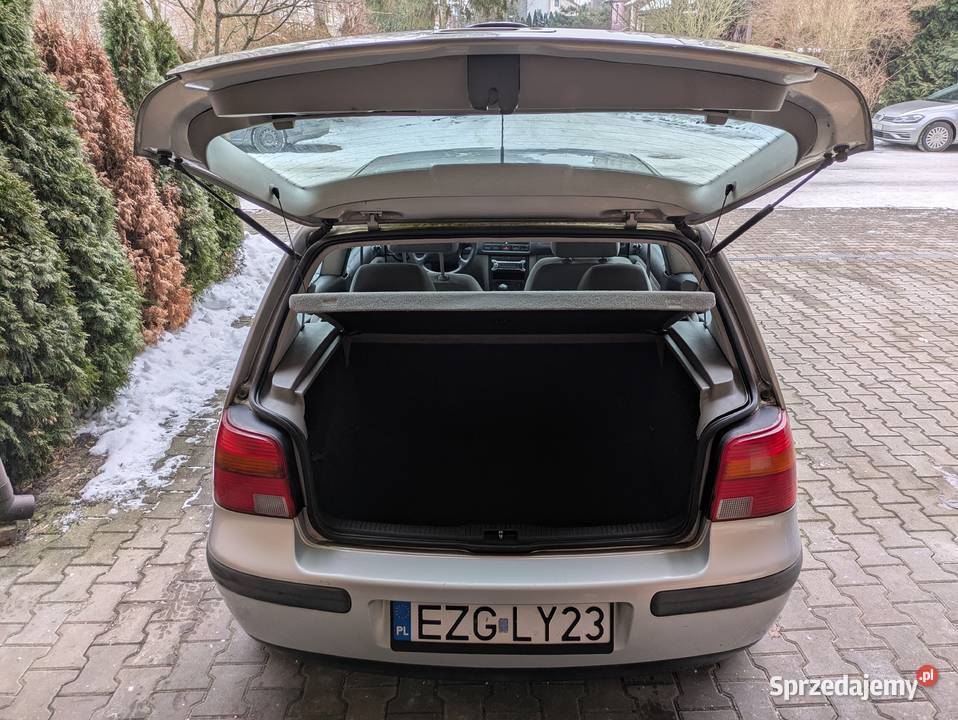Volkswagen Golf 4 IV 14 autoalarm