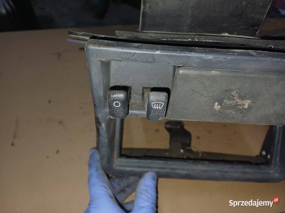 Konsola Półka środkowa Fiat 126P Wysyłka Łowicz