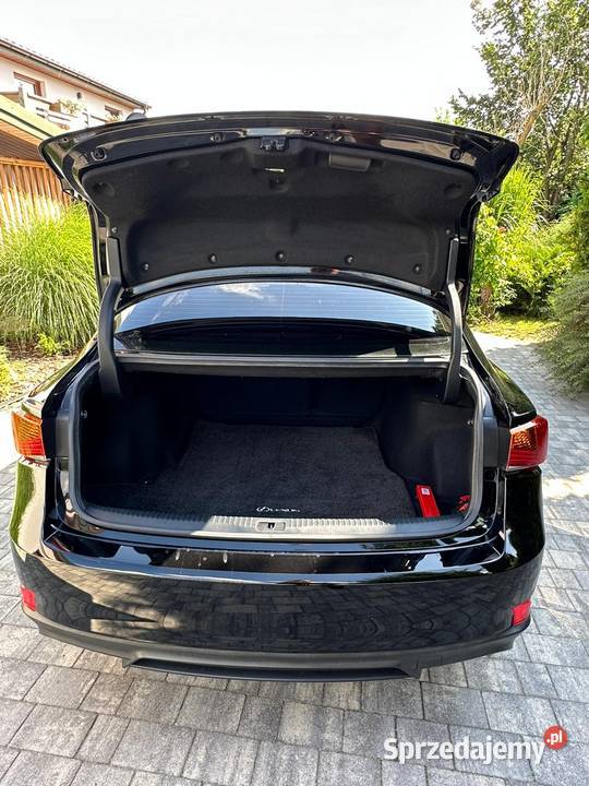 Lexus IS 200t F sport Siemień