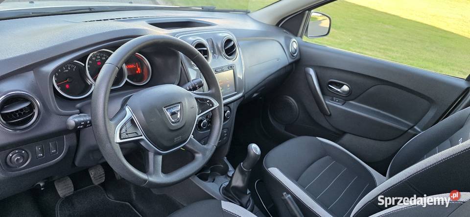 Dacia Sandro STEPWAY relingi dachowe Stanisław Górny