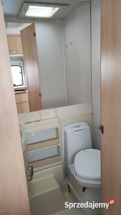 Przyczepa kempingowa Chateau Rok produkcji 2000 Pobiedziska