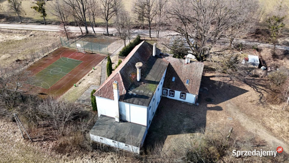 Stara Szkoła na Mazurach Boćwinka