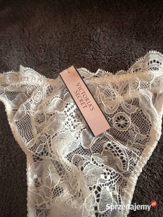 Stringi Victorias Secret