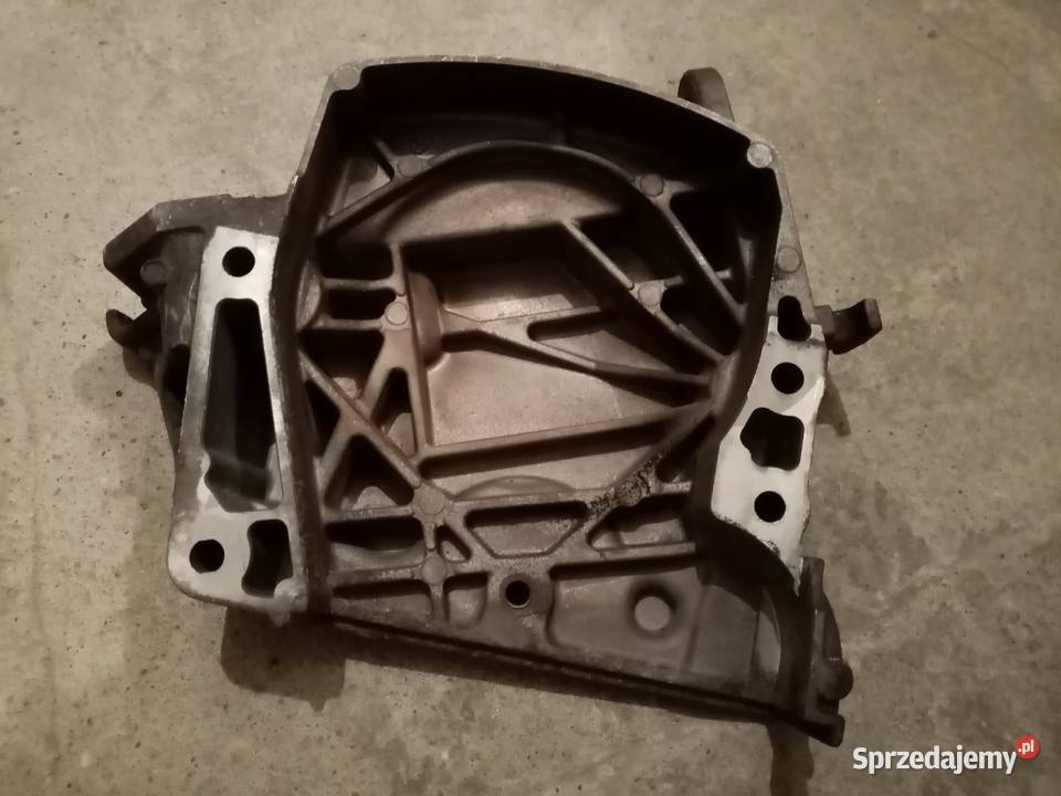 Łapa silnika podpora poduszki silnika D4F Clio osobowe Łódź