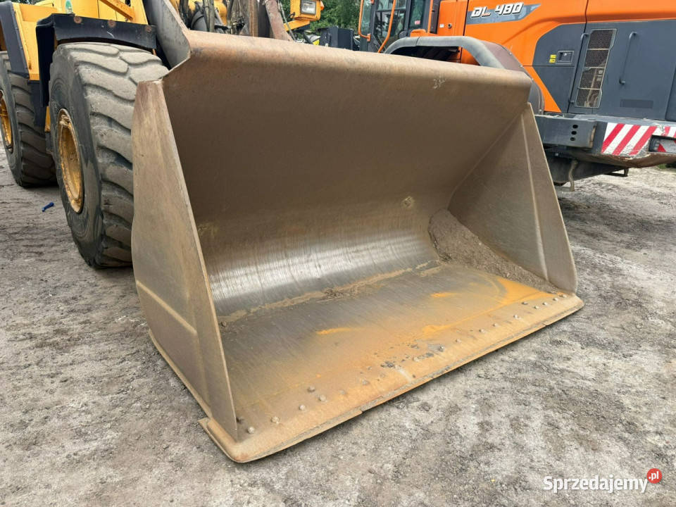 duża kołowa Volvo L150E Waga Niski Przebieg 0h Daleszyce