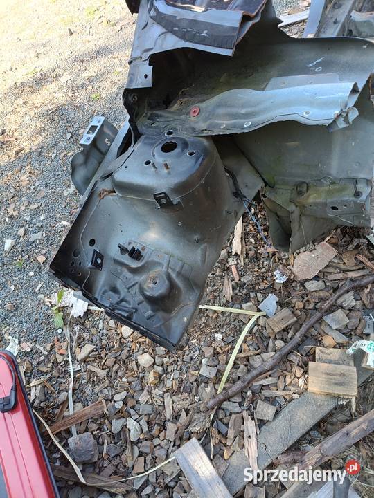 Ford Fiesta mk7 słupek prawy kielich cwiartka Krosno