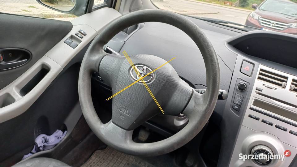 Kierownica Toyota Yaris 2 20052011 Rok produkcji 2006 Kielce