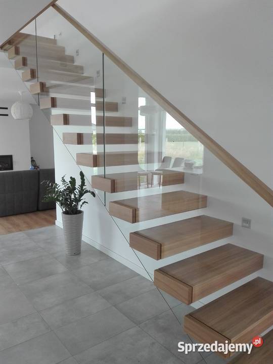 Balustrady szklane barierki balkon taras schody Tokarnia