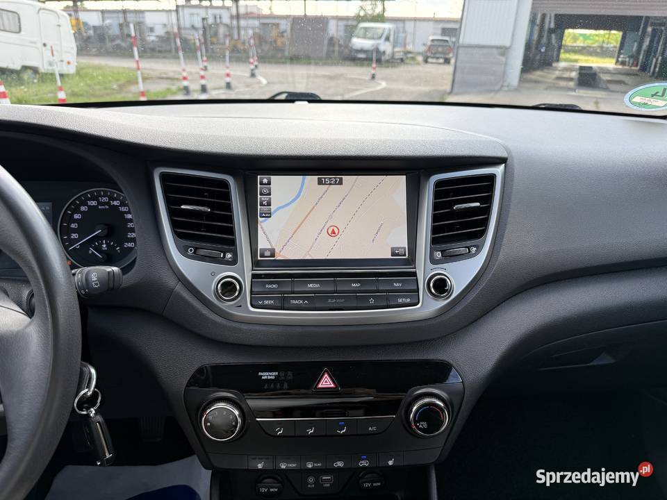 Hyundai Tucson 16 BENZYNA Klimatyzacja Nawigacja Konin