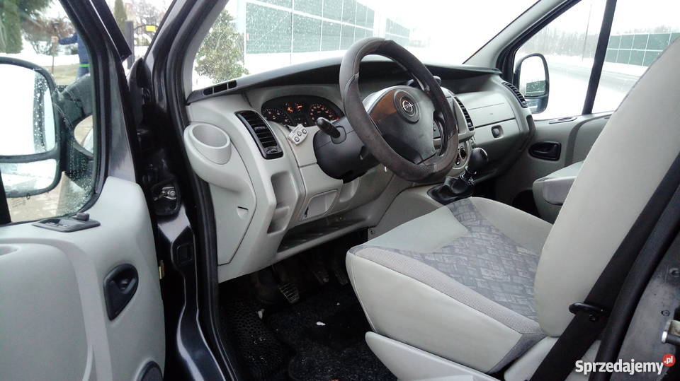 OPEL VIVARO 19 DTI 100 KLIMA 5 OSOBOWY Stan poduszka powietrzna świętokrzyskie