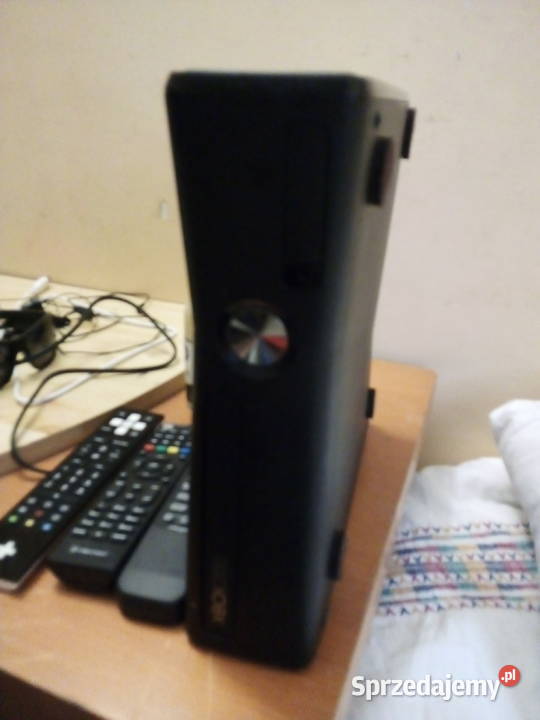 Xbox 360 używany czarny sprzedam