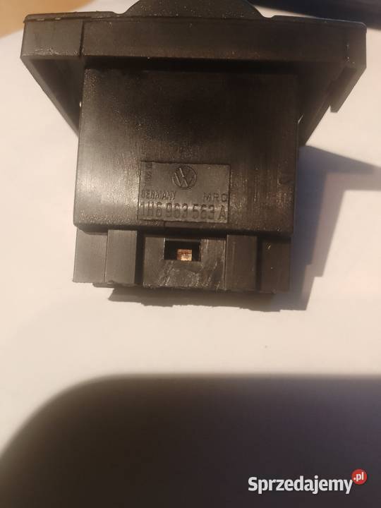 Włącznik grzania śiedzeń Volkswagen Golf 3 Sobieska Wola Pierwsza