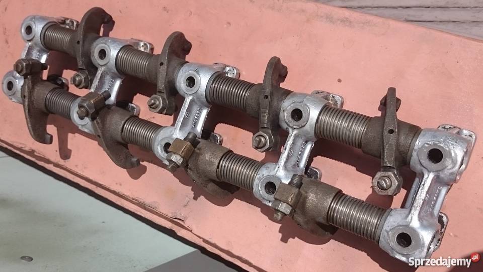 Klawiatura zaworów Fiat 125p FSO 4025652 AK 132 Ostrów Wielkopolski