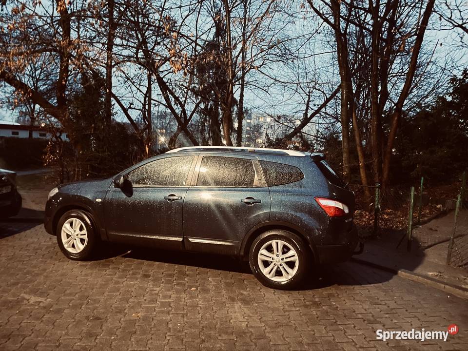 Nissan 2 granatowy Warszawa