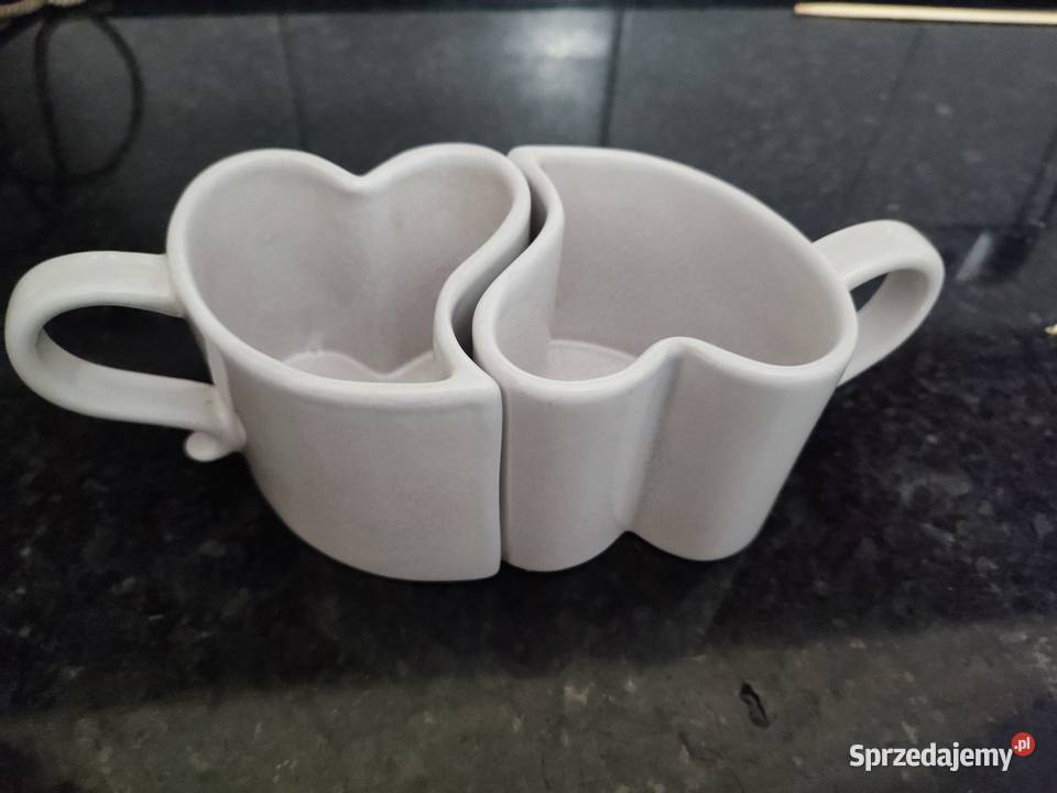 Kubki w kształcie serduszek na walentynki sprzedam