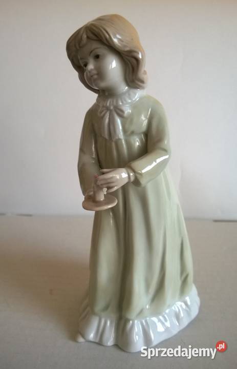Figurka porcelanowa Dziewczynka ze świeczką Porcelana i szkło Radom