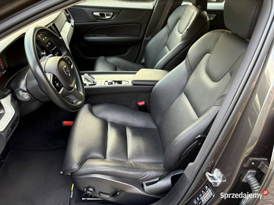 Volvo V60 20 benzyna Inscription Orrefors Sweden Lipówki