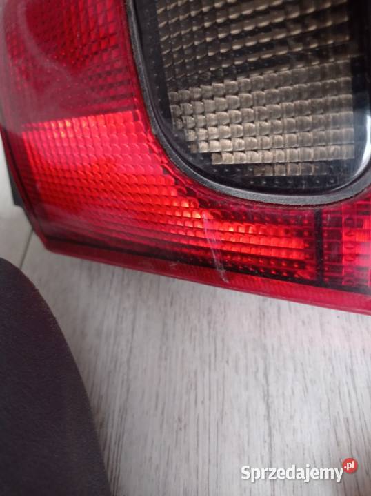 lampa tylna lewa prawa lusterko kołpaki skoda osobowe pomorskie Gdańsk