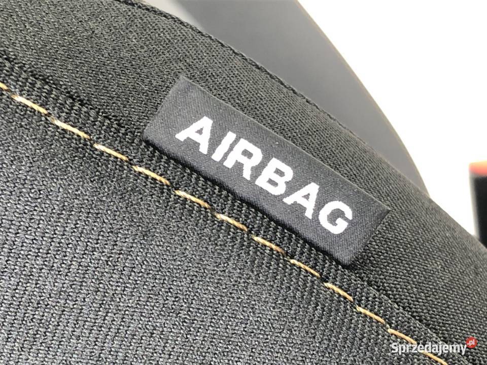 FOTEL PRAWY PRZÓD DACIA DUSTER Hatchback osobowe Fotele i kanapy