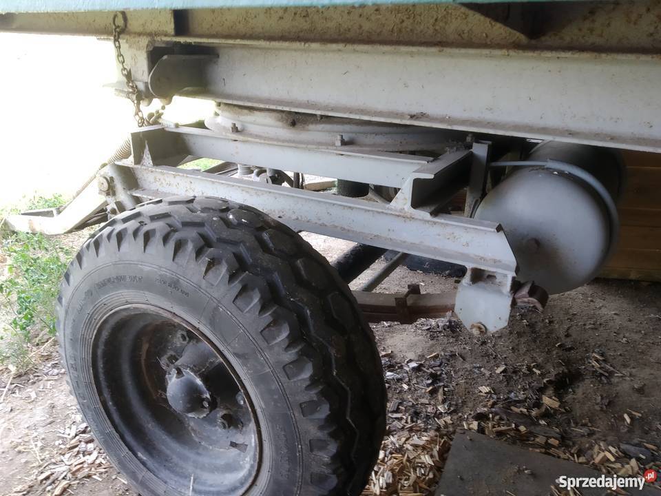 Przyczepa wywrotka 2 osiowa 4t D732 nieuszkodzony warmińsko-mazurskie Olecko