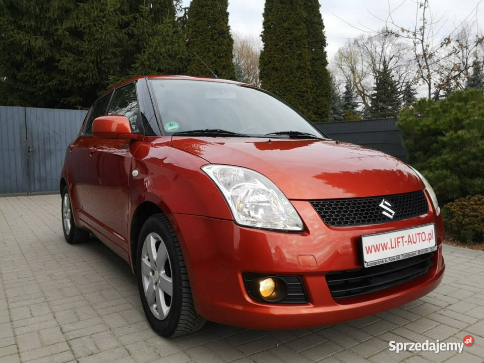 Suzuki Swift 1328 16v 92 Klimatyzacja Alu Felgi Strzegom