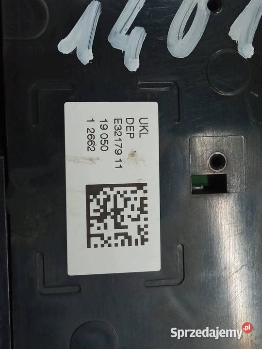 LAMPKA PODSUFITKI 6820169 Bmw X6 II 20142019 F16 Rok produkcji 2019 sprzedam