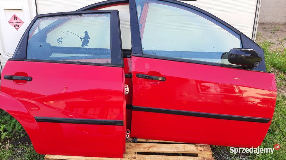 drzwi prawe lewe przód tył ford fiesta mk5 mk6 Dębno sprzedam