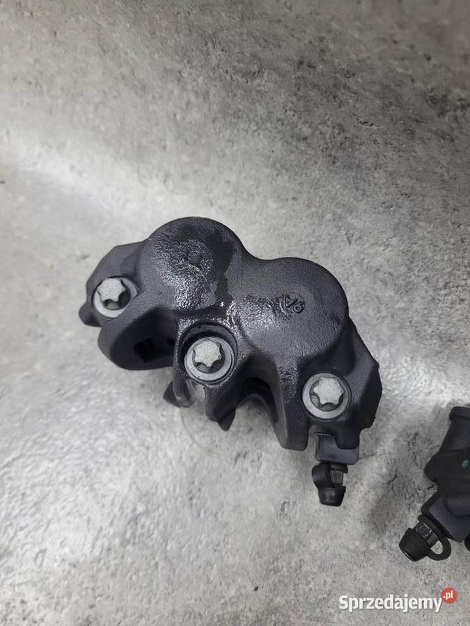 Honda CBR 650R 650 R 1923 NISSIN ZACISKI