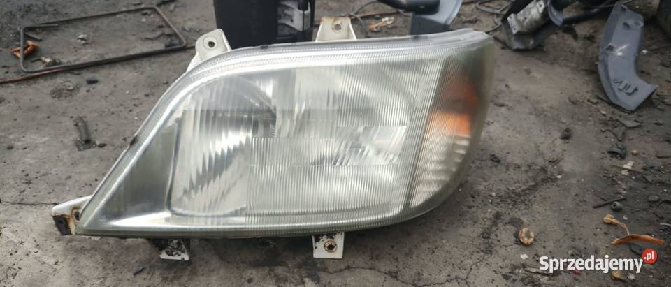 Reflektor lampa lewa prawa przód przednia wielkopolskie