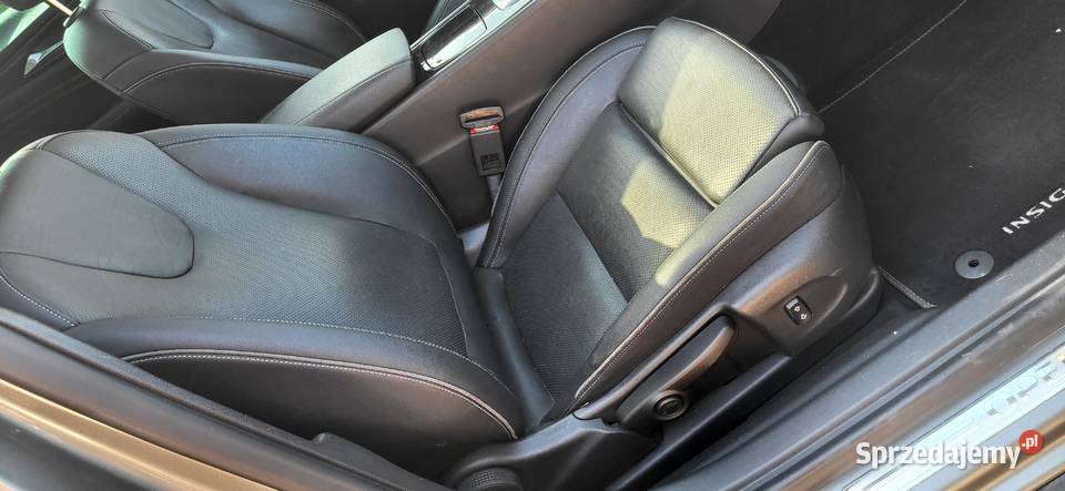 Opel Insignia 20 Cdti z 2017 roku Najbogatsza Koluszki