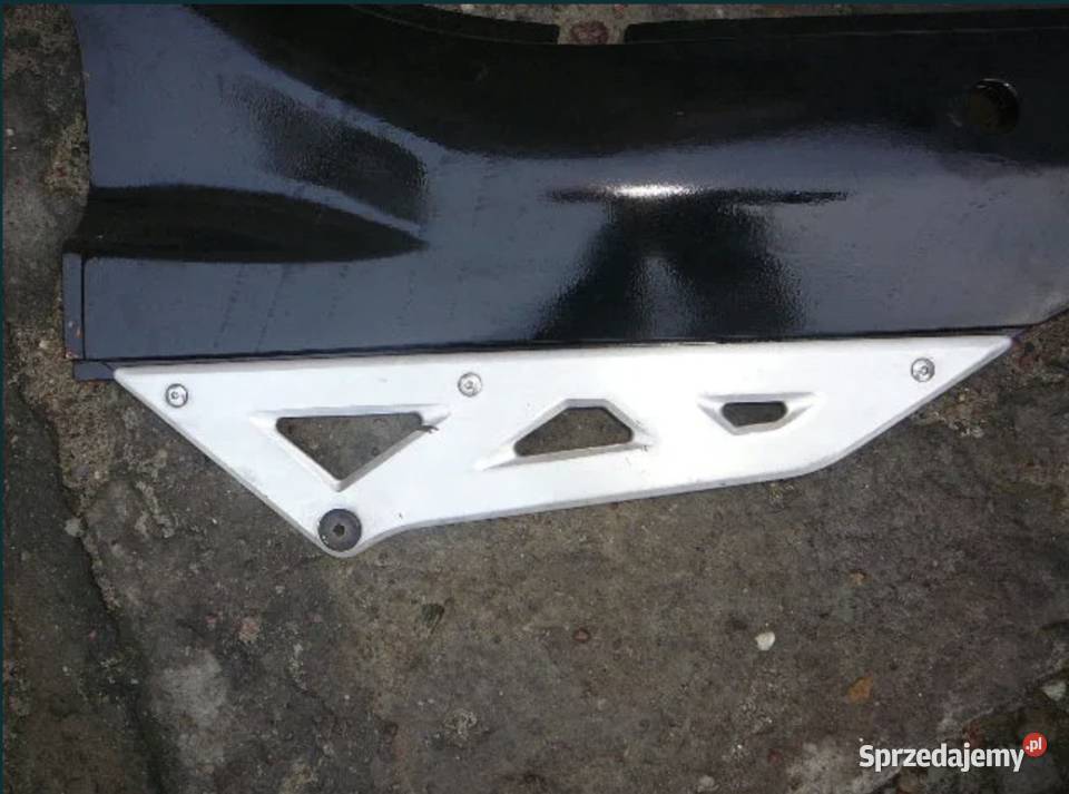 Osłona owiewka boczek Suzuki GSX 750 F Części i akcesoria motocyklowe Ostrzeszów