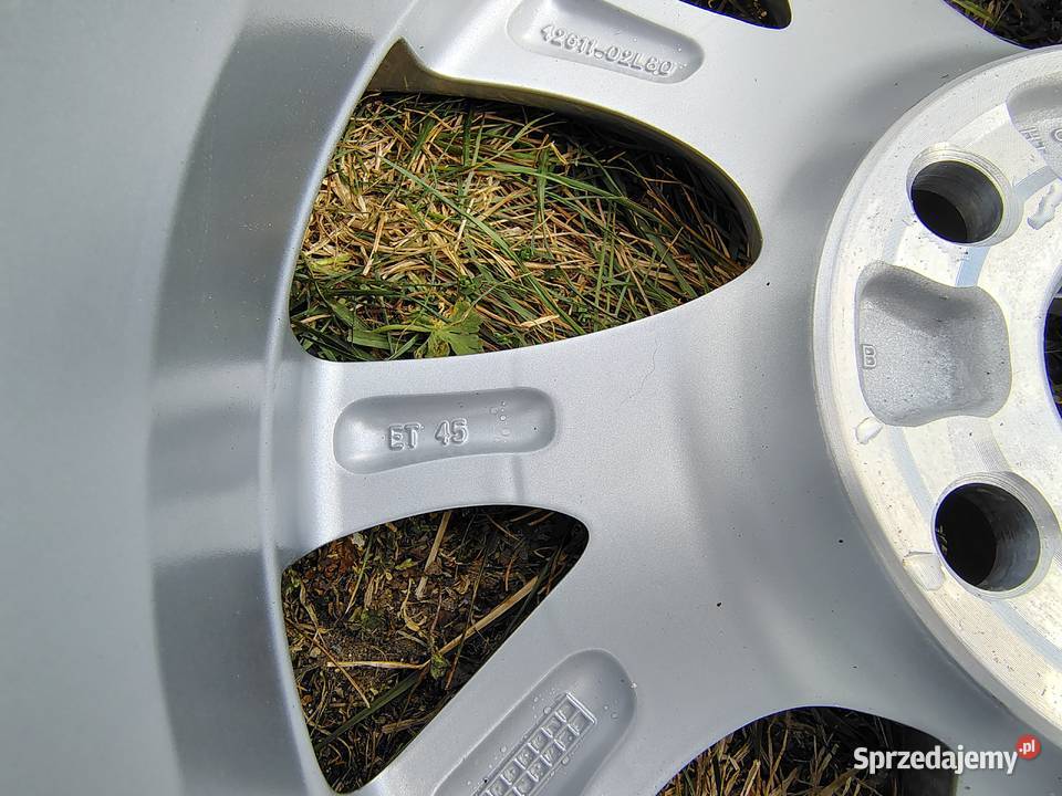 Felga aluminiowa AURIS Toyota OE 16 5x1143 65