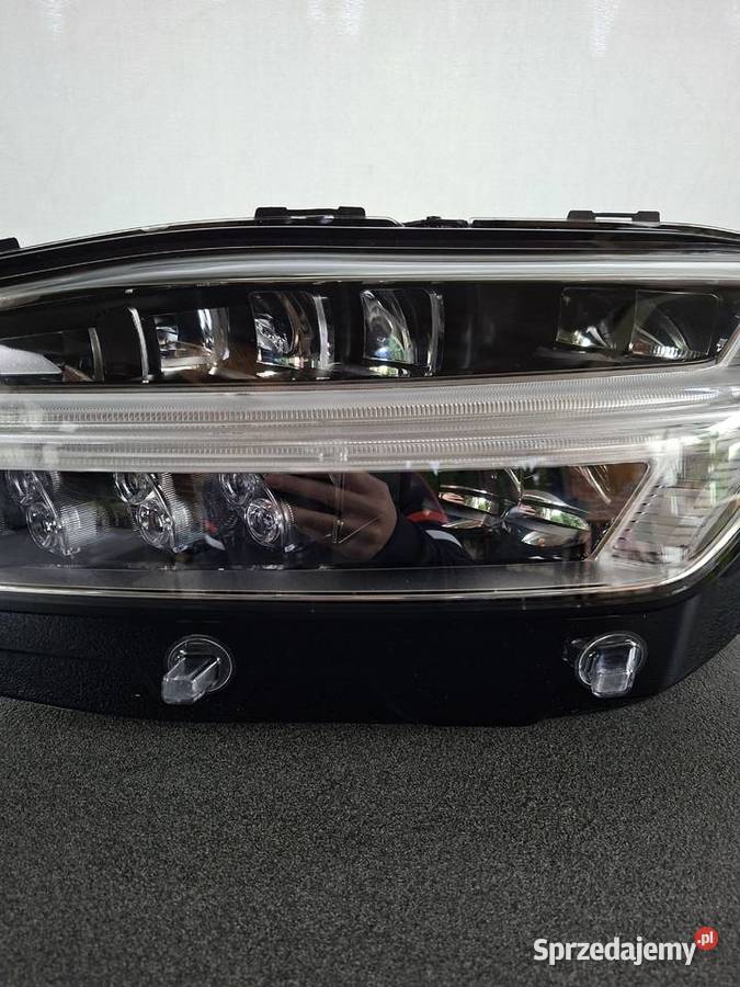 Volvo XC90 USA Lampa lewa przednia przód LED AFS Lampy przednie Nowa Sól