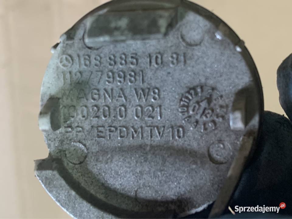 1688851081 zaślepka zderzaka Mercedes a w168 Szczecin