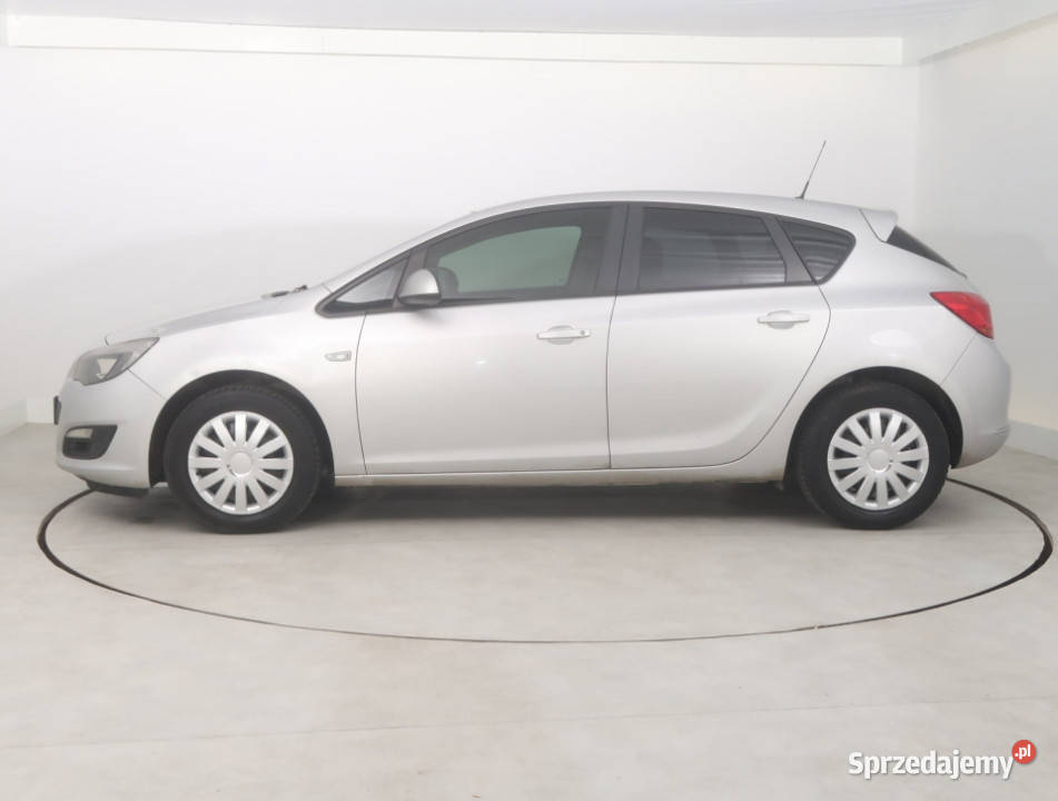 Opel Astra 16 CDTI wielofunkcyjna kierownica Bielany Wrocławskie