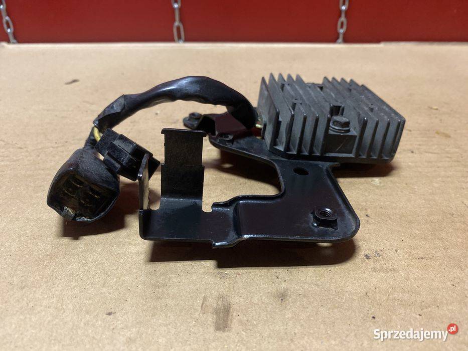 Honda NTV 650 regulator napięcia B143 wielkopolskie Poznań