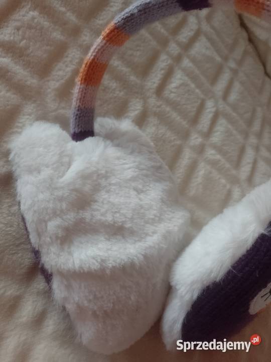 Futrzane Bogato zdobione Nauszniki na głowę z małopolskie sprzedam