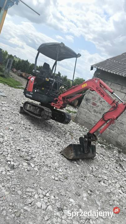 Koparka Kubota kx36 Trawniki