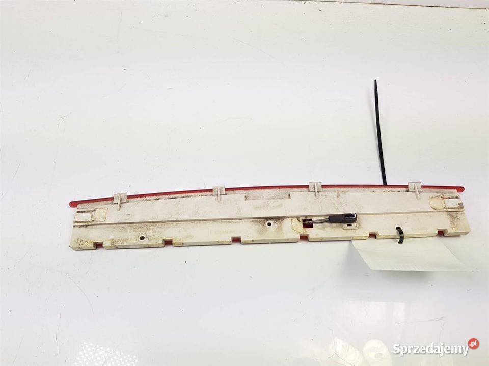 LAMPA STOP 4E0945097 RENAULT MEGANE IV GT Lipno
