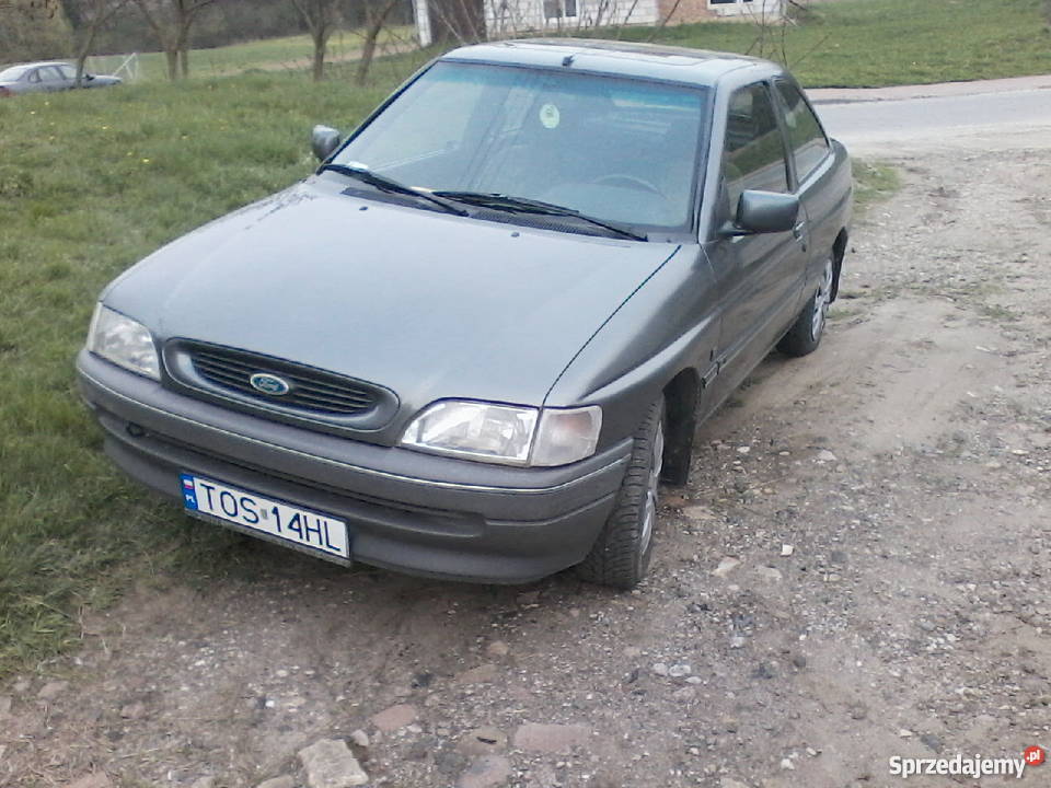 Ford Escort 14 benz gaz Ostrowiec Świętokrzyski
